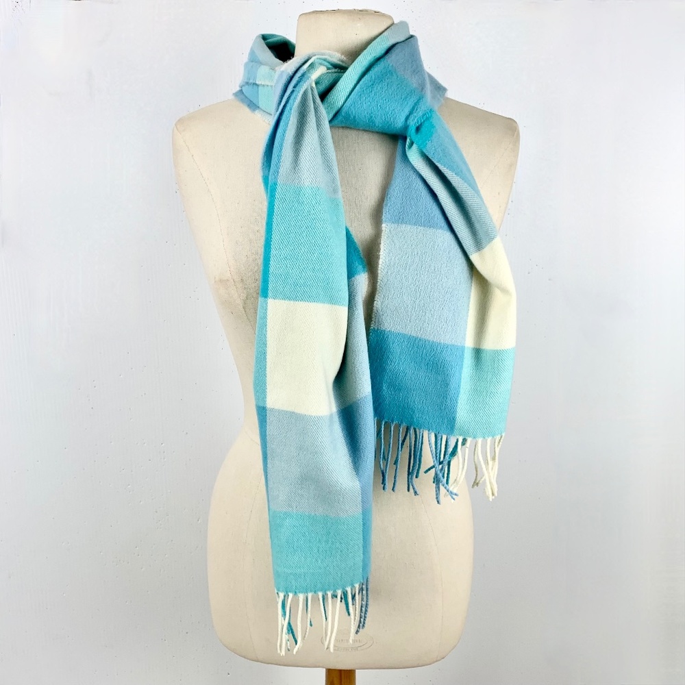 100% Cashmere Made in Scotland Neck Scarf Blue Green Checks Soft Excellent